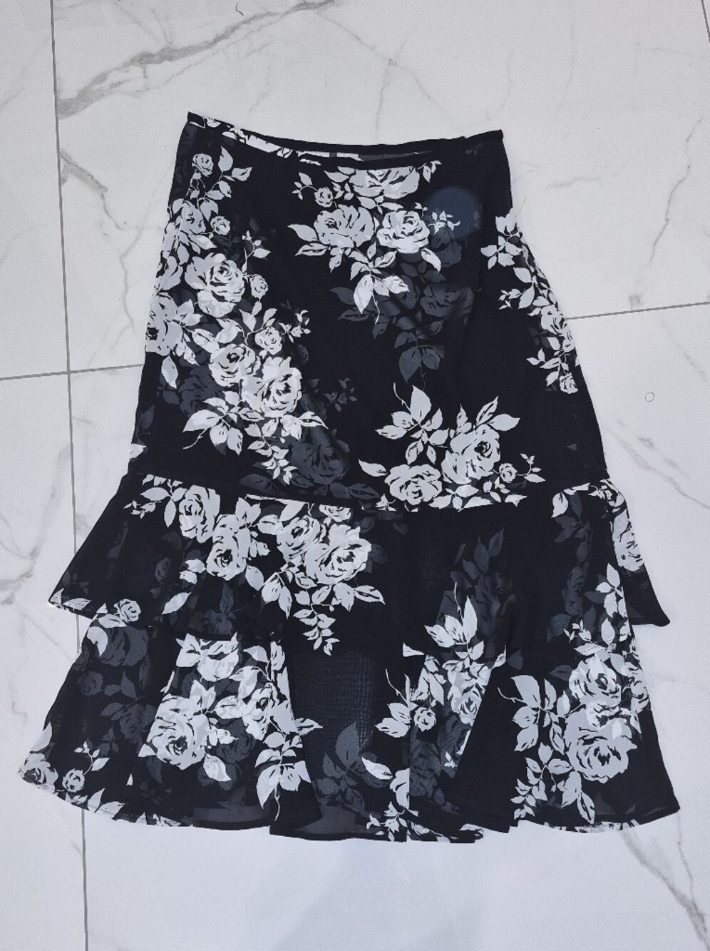 Emma James Black and White Floral Skirt